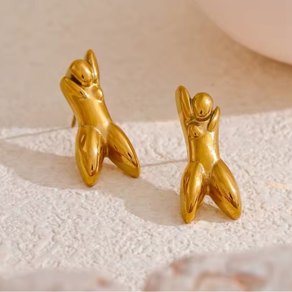 Anthropologie Body Gold Abstract Figure Earrings - Picture 5 of 10